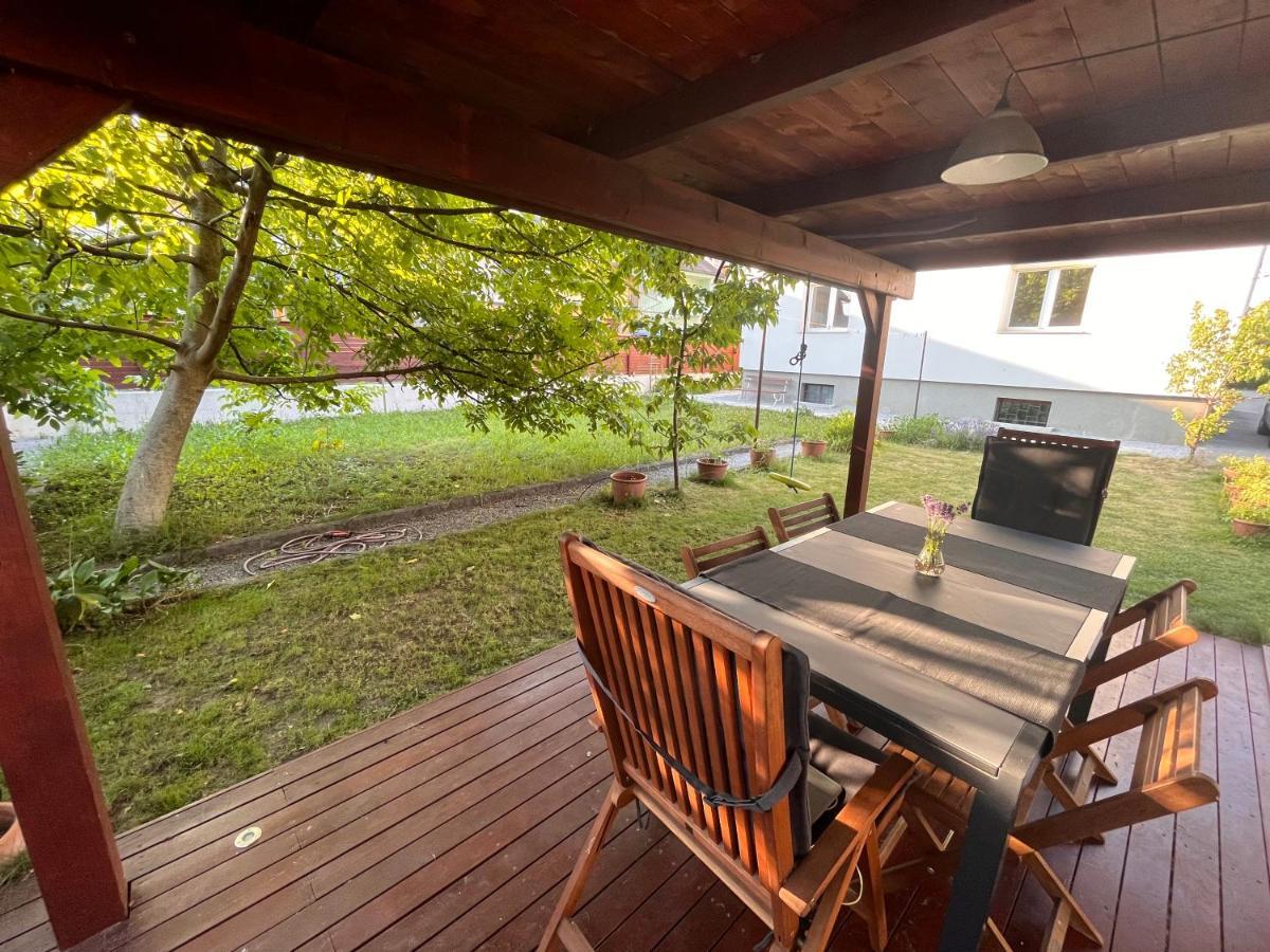 Apartment Malina - Free Private Parking Любляна Экстерьер фото